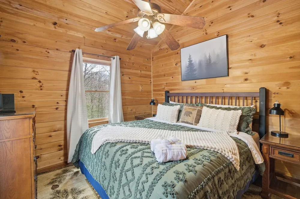 Smoky Grace 1 Bedroom Home