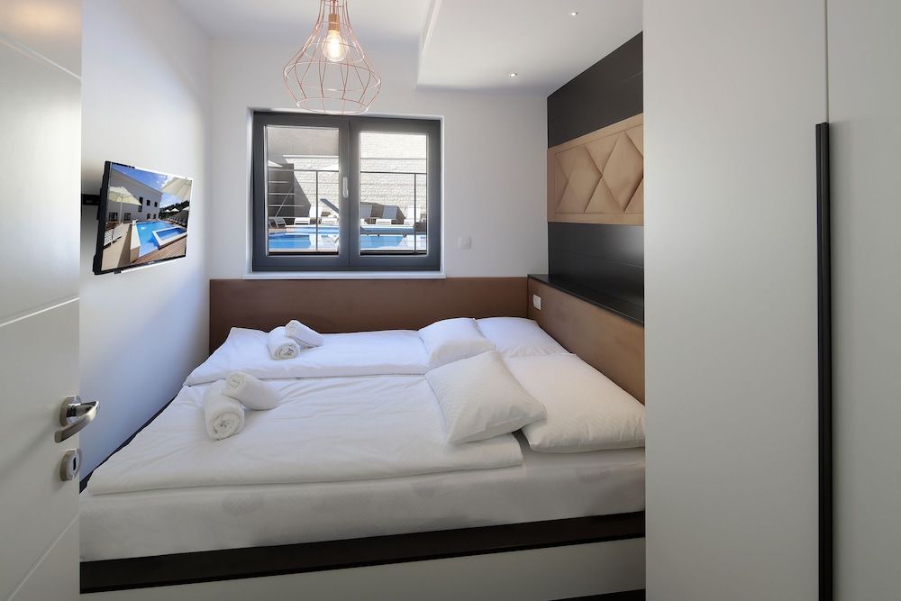Modena Maris Apartments