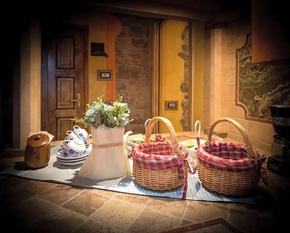 Villa Dacia bed bed and breakfast and Home Restaurant