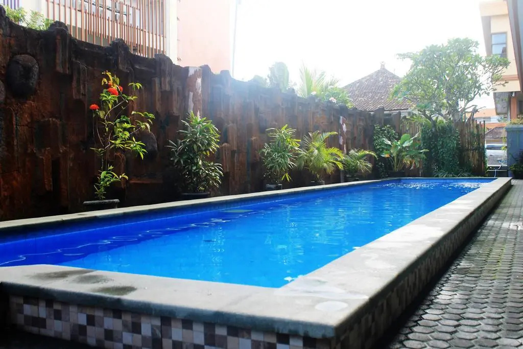 Taxa Raya Guest House