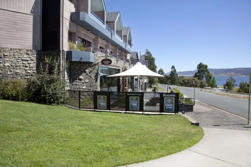 Banjo Paterson Inn