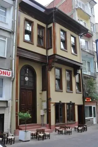 Kiraz House