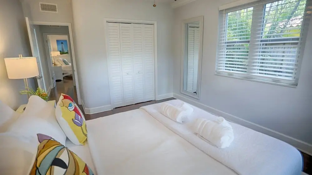 Modern Miami Family Home Mins From The Beaches