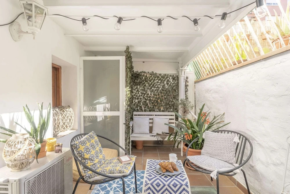 Aragó large and cozy 3br apartment