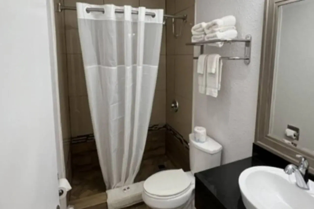 Motel 6-Orange, CA - Anaheim