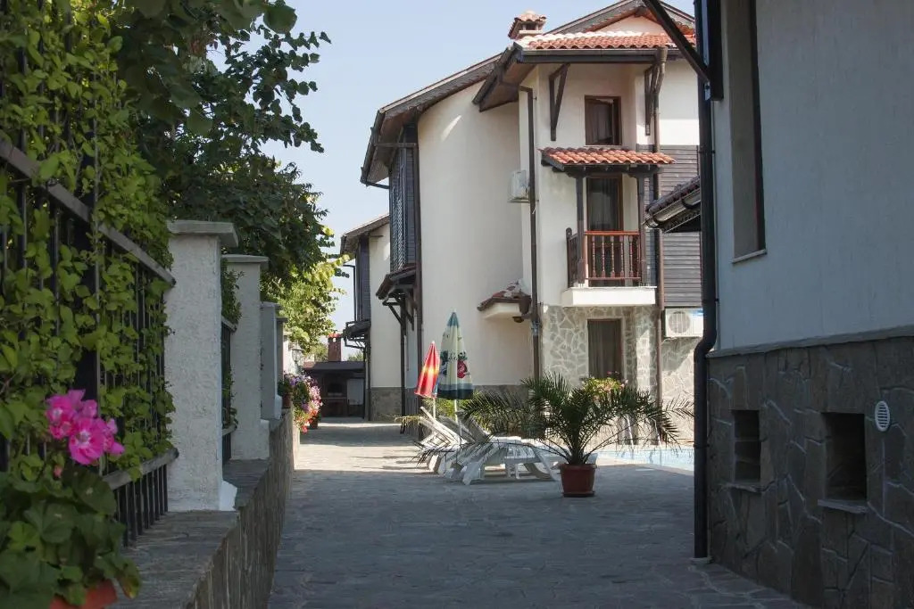 Sani Holiday Village