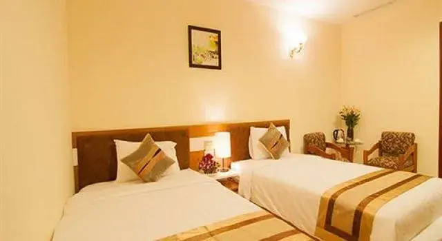 Aston Hotel