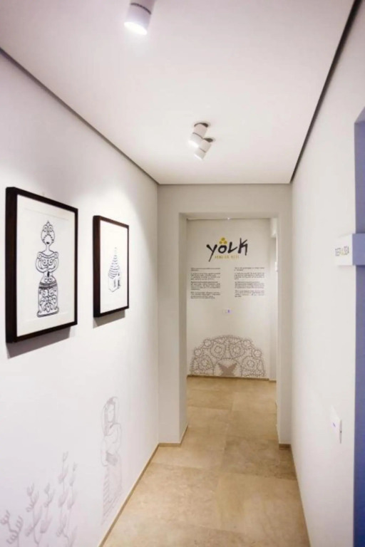 Yolk, characteristic complex with a minimal style close to the port of monopoli-Holyday