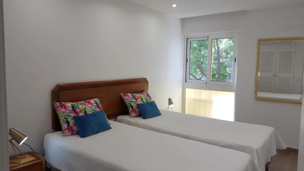 Sunshine Apartment
