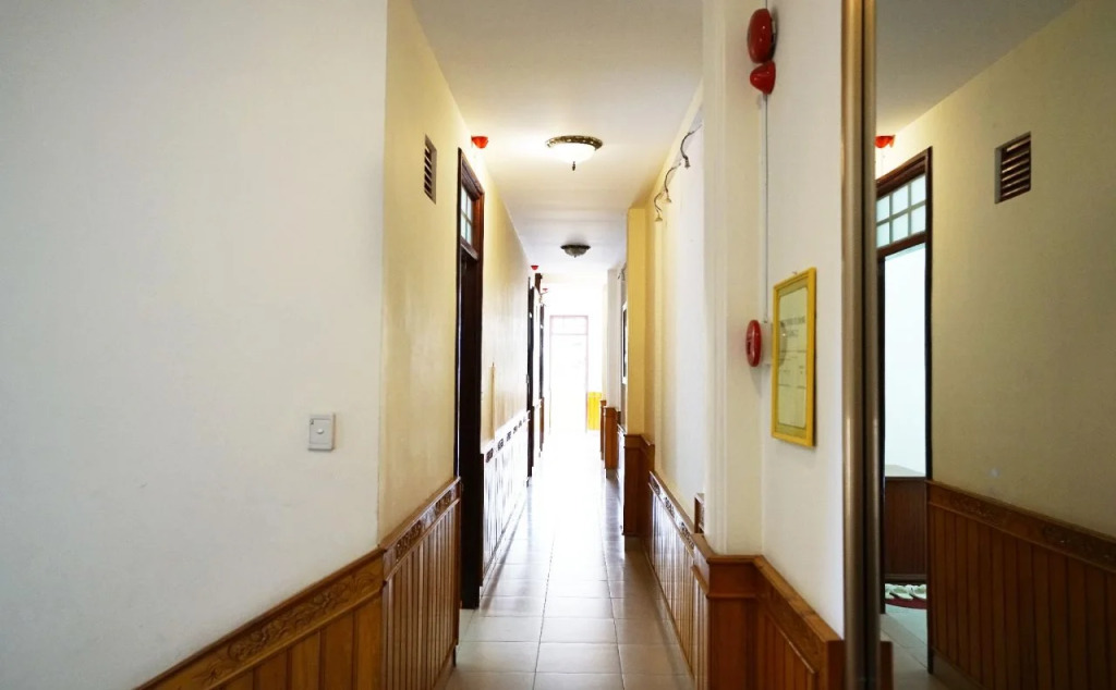 Whynot Hotel