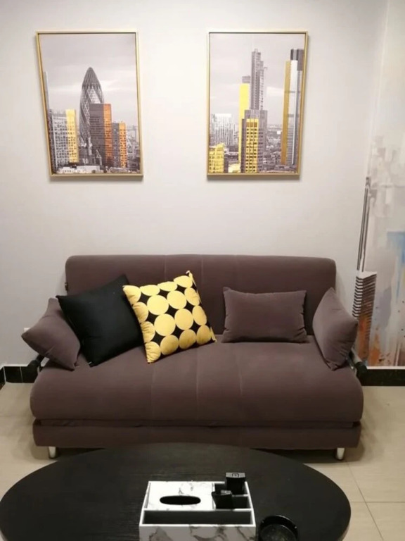 Yiqianshu City Apartment