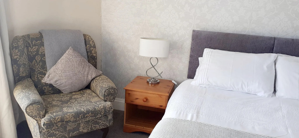 Queens Rooms
