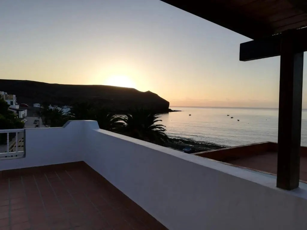 LA ORILLA BEACH HOUSE