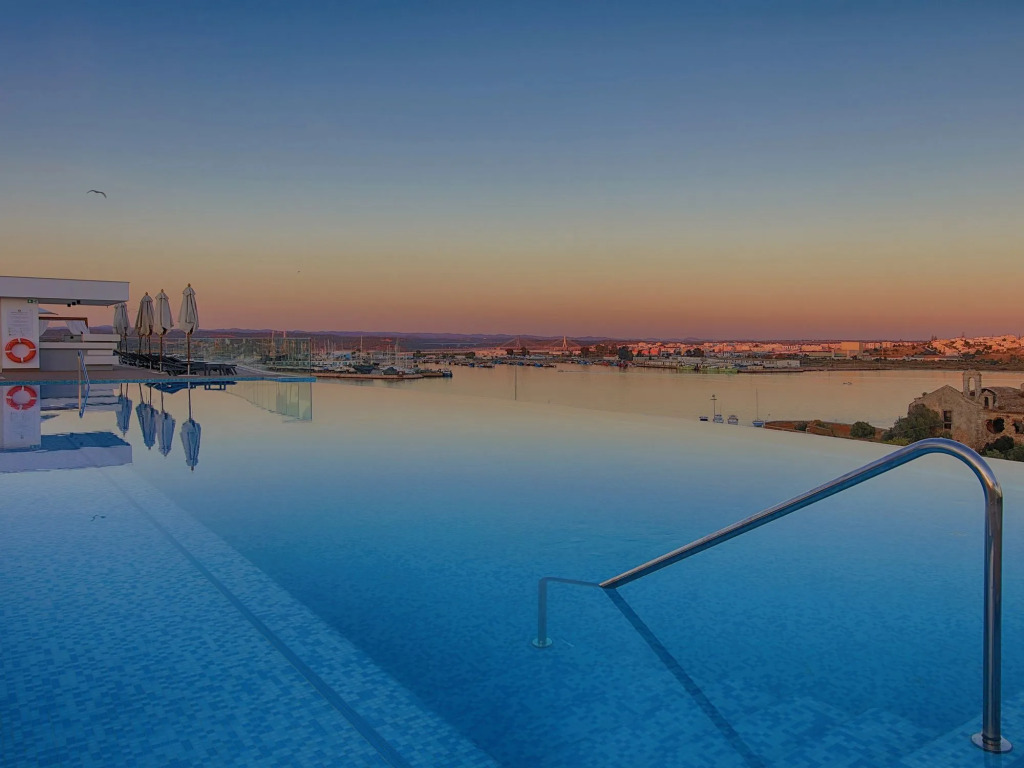 Jupiter Marina Hotel - Couples & Spa