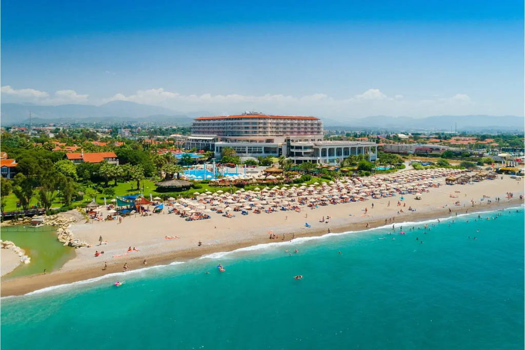 Starlight Resort Hotel
