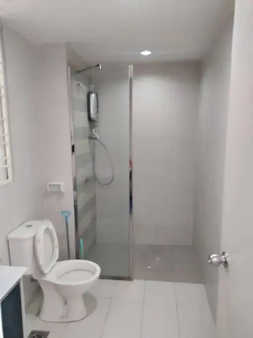 Lovely 2 bed-room Menara U Shah Alam near MSU