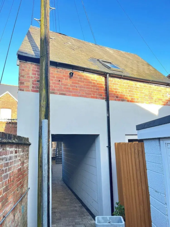 2br-central-15minwalktobeach-freeparking-wifi