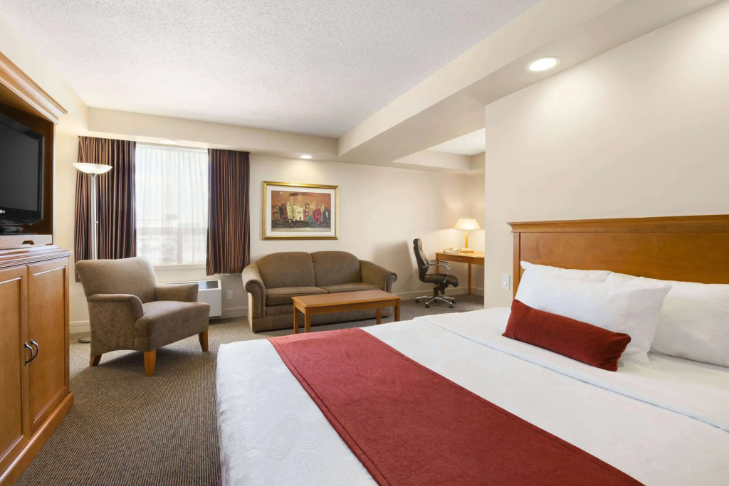 Travelodge by Wyndham Spruce Grove