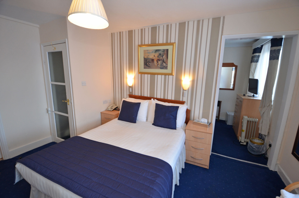 Parkwood Hotel
