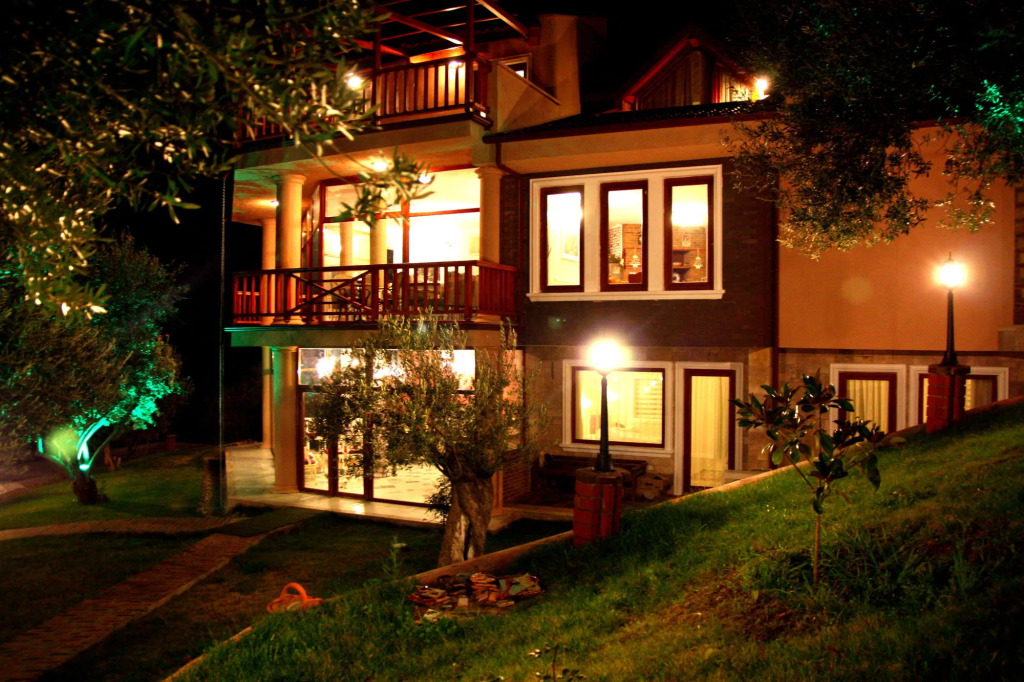 Aeneas Hotel