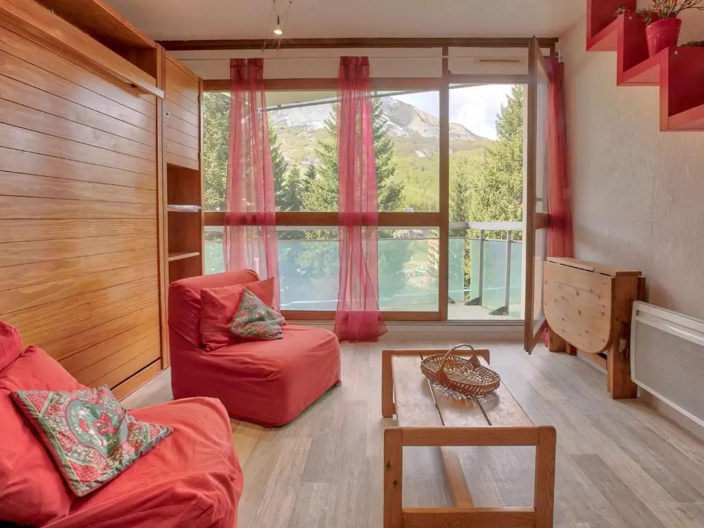 Appartement Gourette, 1 pièce, 3 personnes - FR-1-400-61