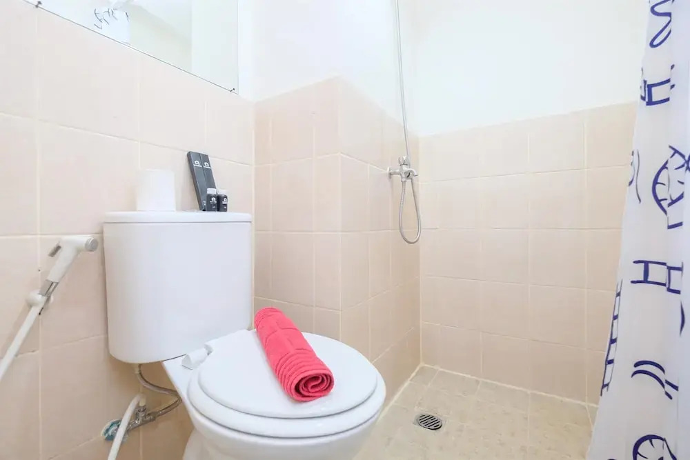 Comfort 2BR at 15th Floor Podomoro Golf View Apartment