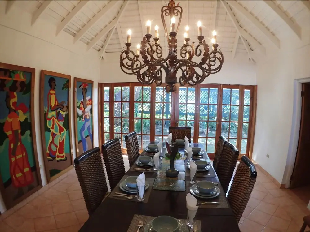 Tumac Villa, 4BR by Jamaican Treasures