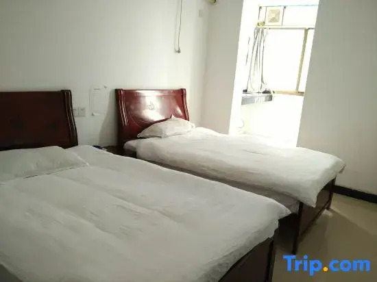 Yiyang Shengshi Hotel