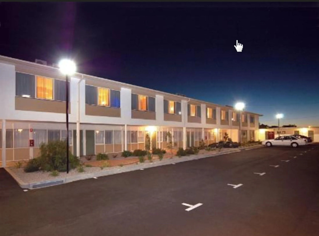 Edgewater Hotel