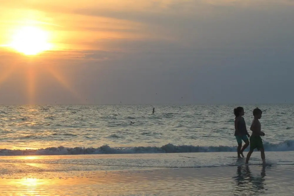 Treasure Island Beach Retreat N Sleeps UpTo 6