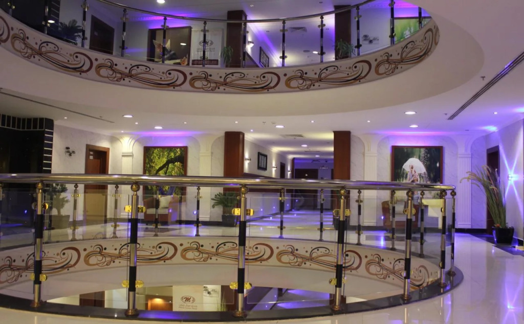 Meral Crown Hotel