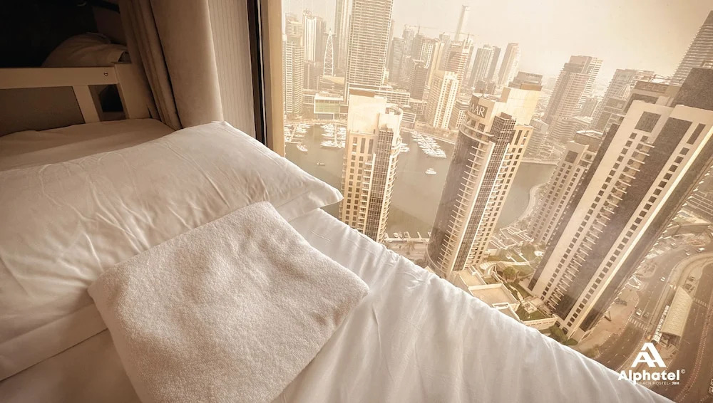 Alphatel Beach Hostel JBR