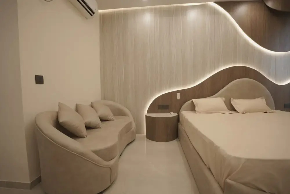 Villa Vistosa Omaxe Hazratganj