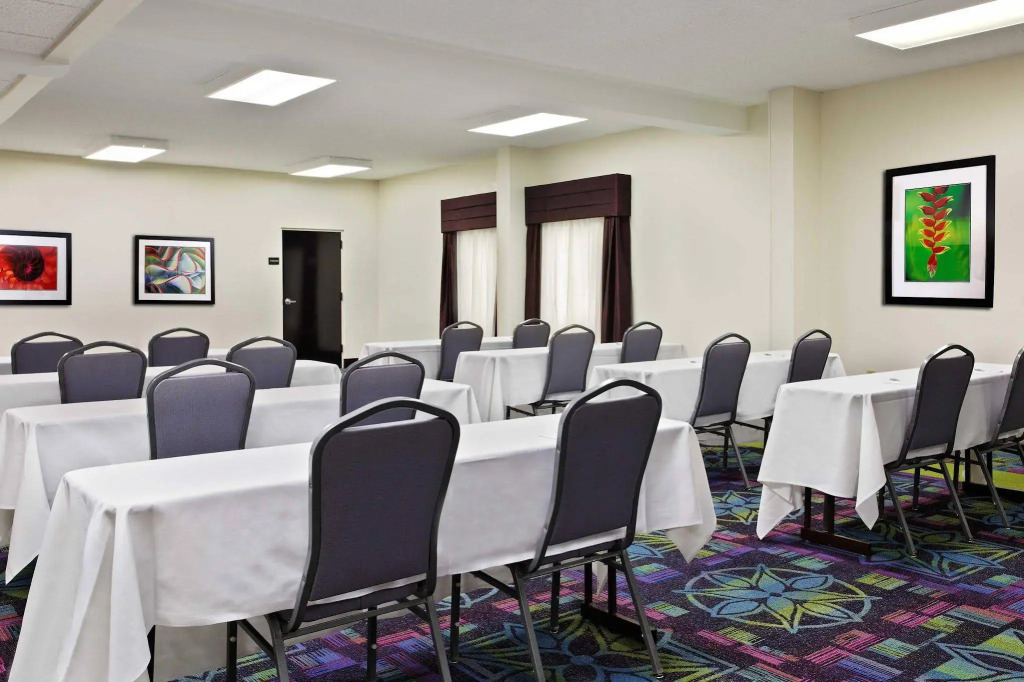 Hampton Inn Hopewell Fort Gregg-Adams