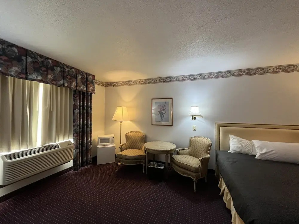 Presque Isle Hotel