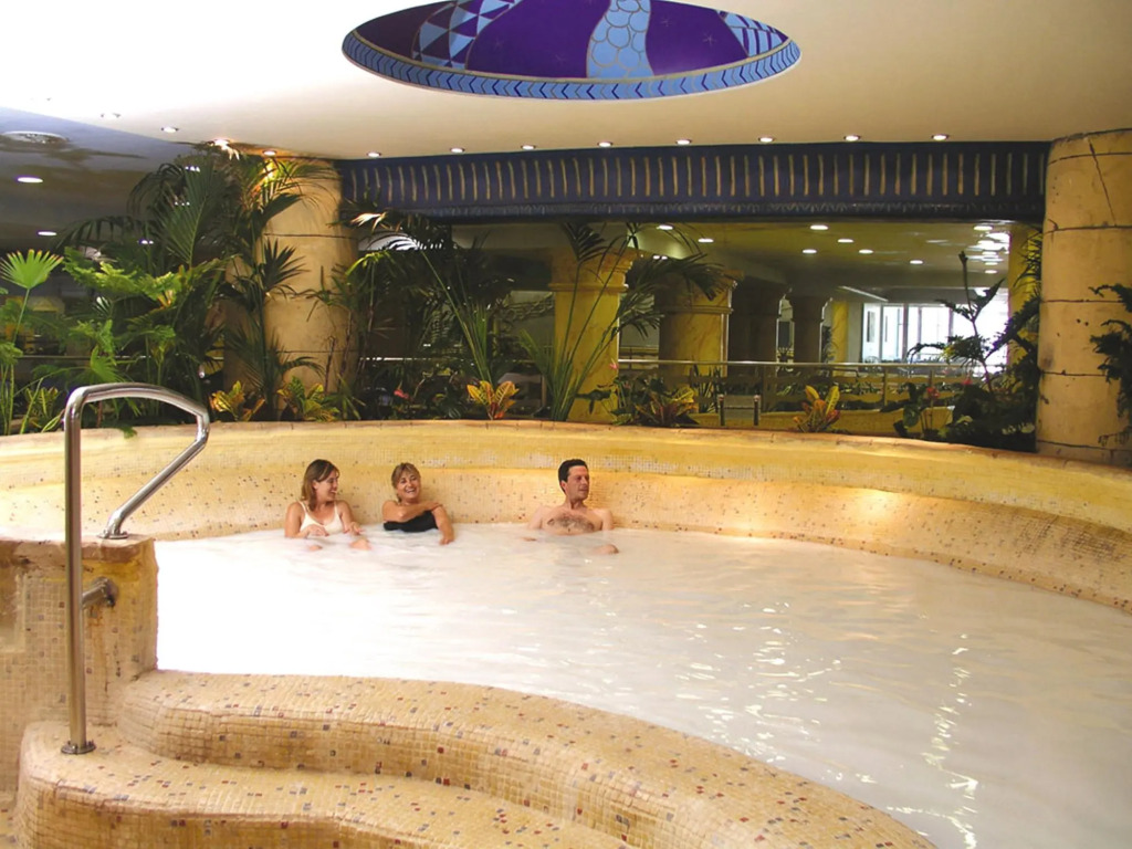 Hotel Magic Games