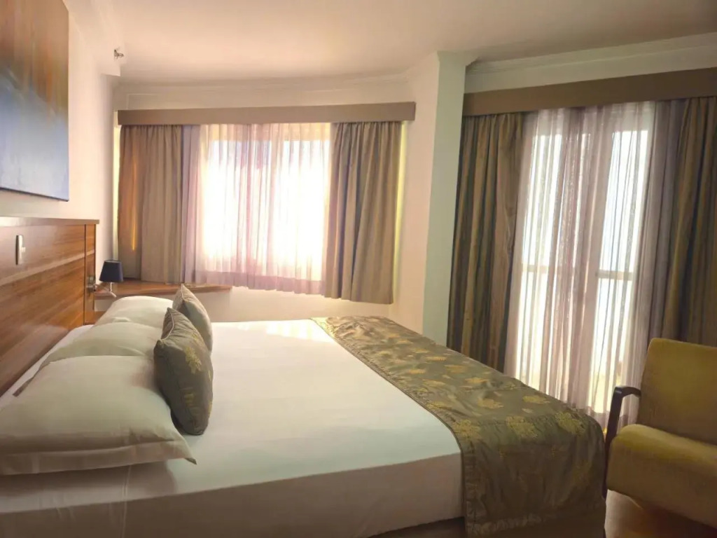 Faro Hotel São José dos Campos