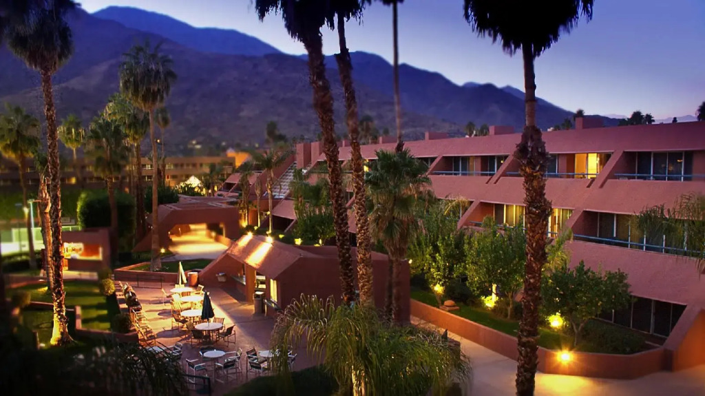 Marquis Villas Resort