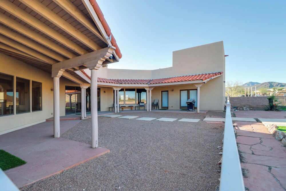 Pool & Views! Luxury Sonoran Desert Oasis Retreat