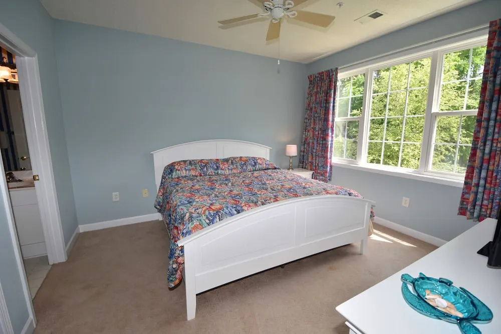 River Crossing Apartment 624