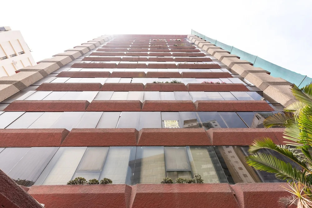 Simply Comfort. Stylish Miraflores Apartments