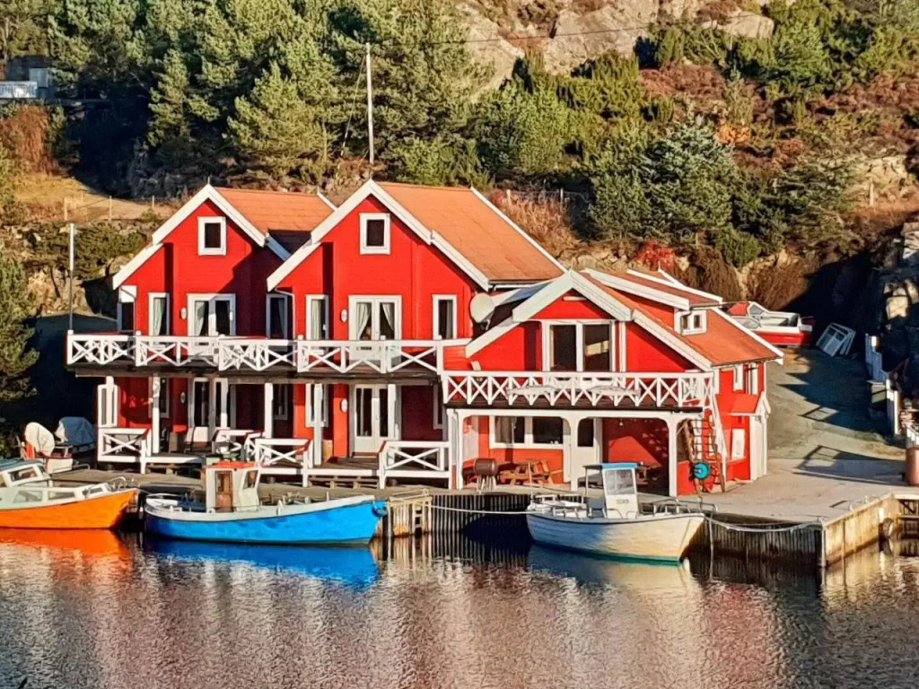 6 Person Holiday Home in Bokn