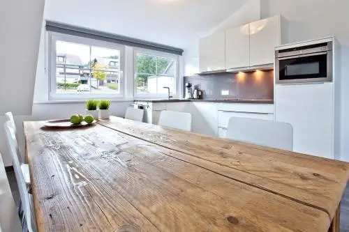 Kristall Apartments A