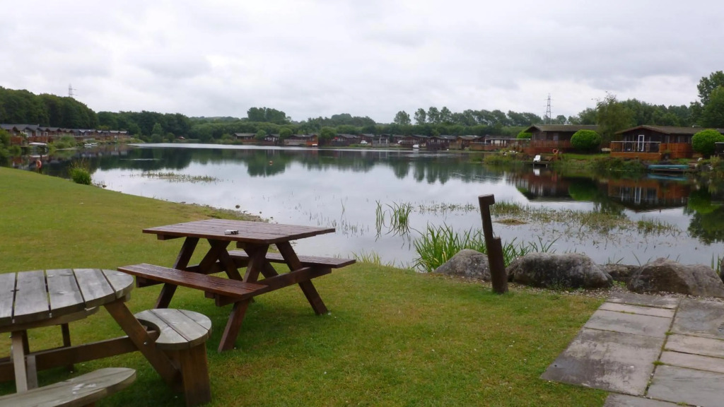 28 Borwick Lakes