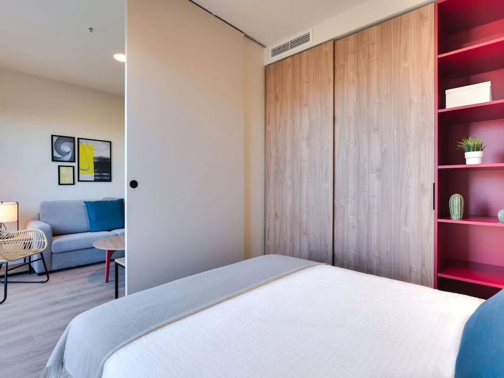 Livensa Living Studios Madrid Alcobendas Parking Free