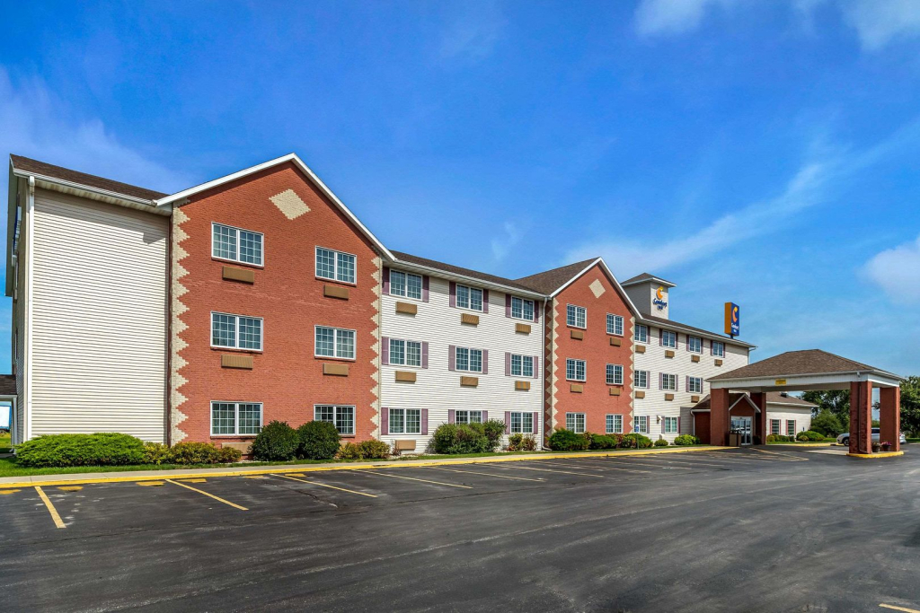 Comfort Inn Story City - I-35 near Ames