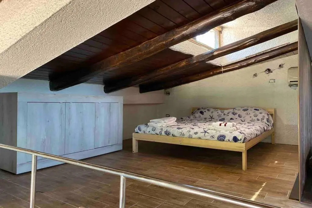 Villetta con piscina 10 posti letto Scario