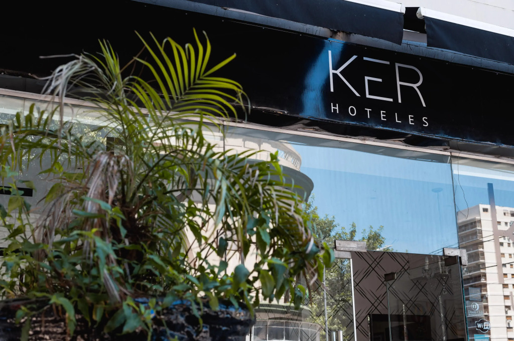Ker Urquiza Hotel