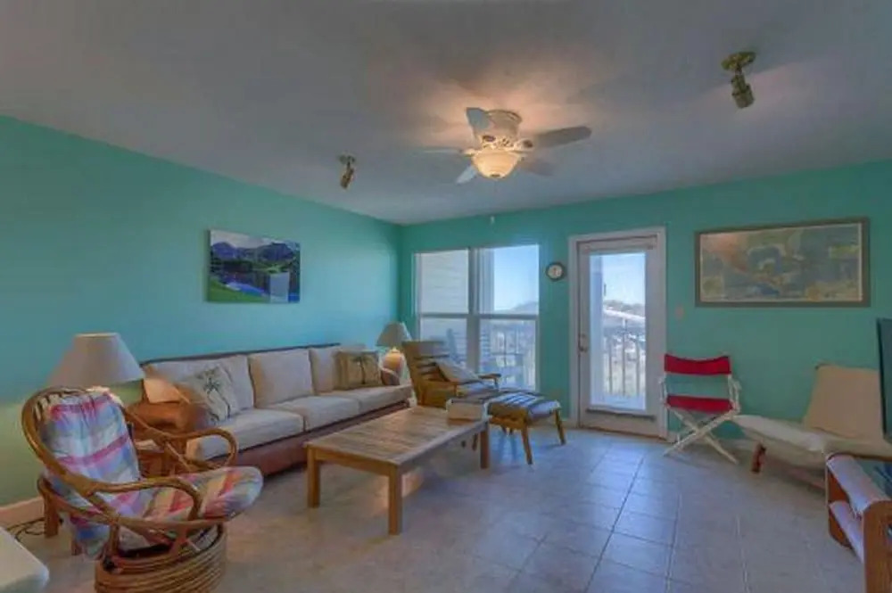 Sea Cliff B-2 Apartment 3 Bedroom