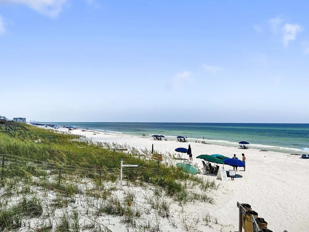 Beach Blessing 3 Bedroom Home by Redawning